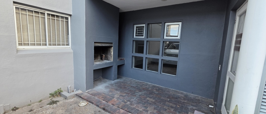 To Let 2 Bedroom Property for Rent in Durbanville Western Cape